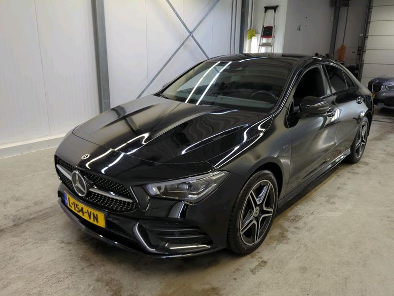 Mercedes-Benz CLA-класс CLA 250e AMG Line
