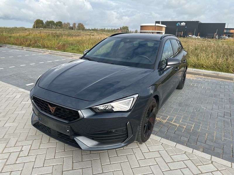 Cupra Leon Sportstourer 1.4 e-HYBRID VZ