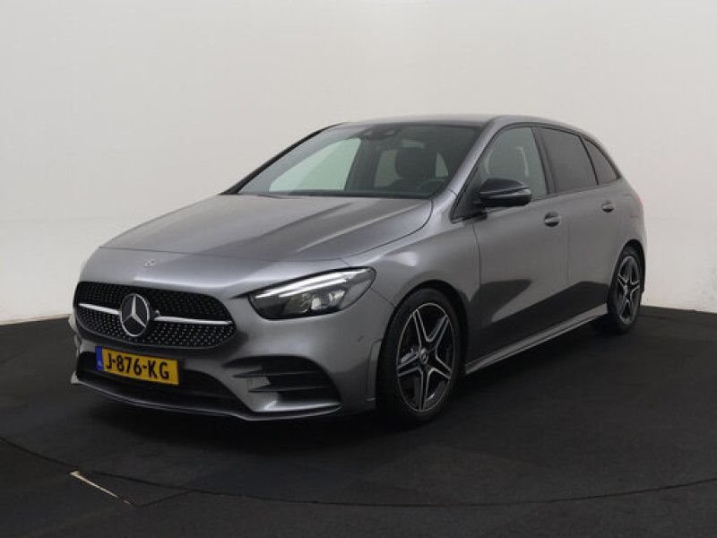 Mercedes-Benz B-класс B 180 d AMG Line
