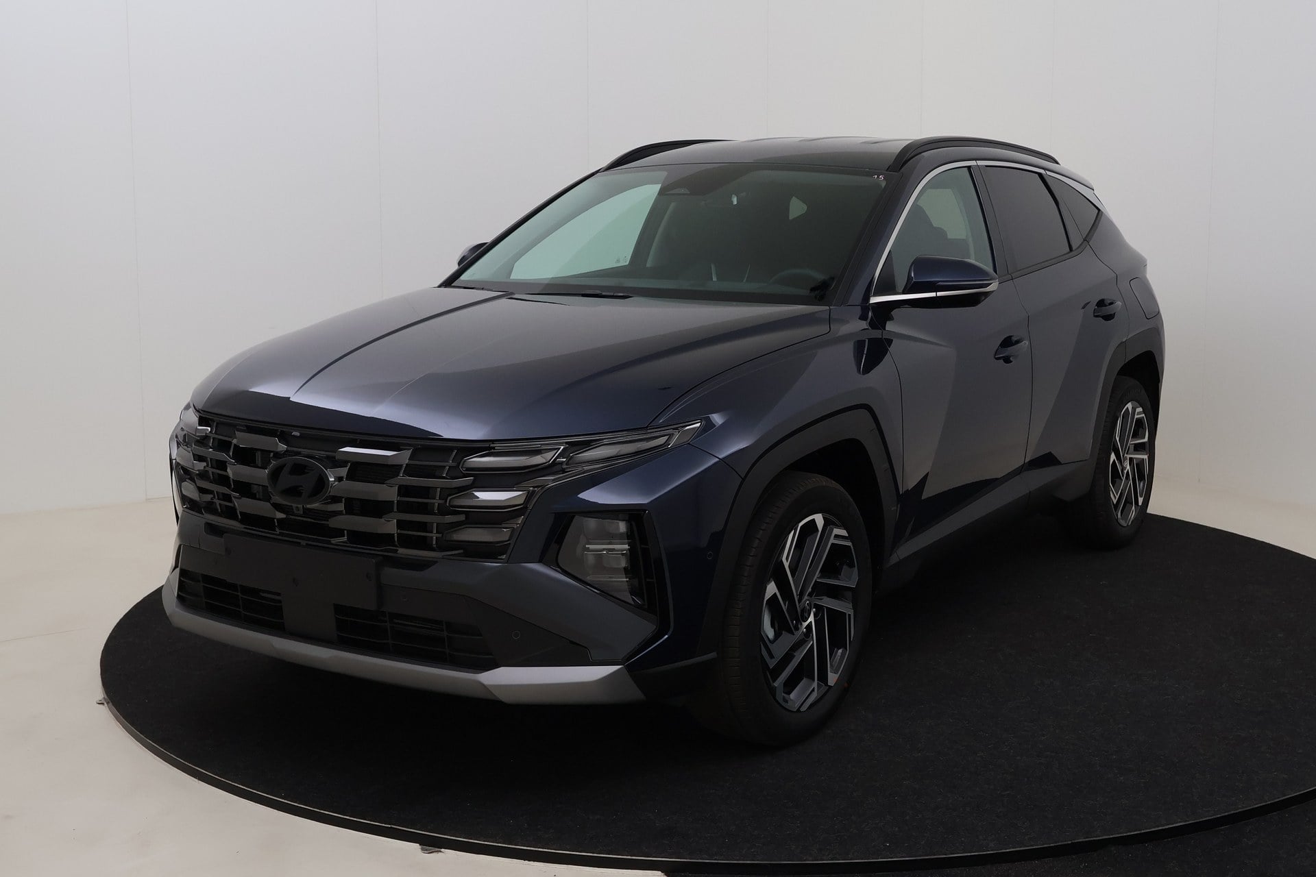 Hyundai Tucson Shine 1.6 T-GDi HEV 6AT