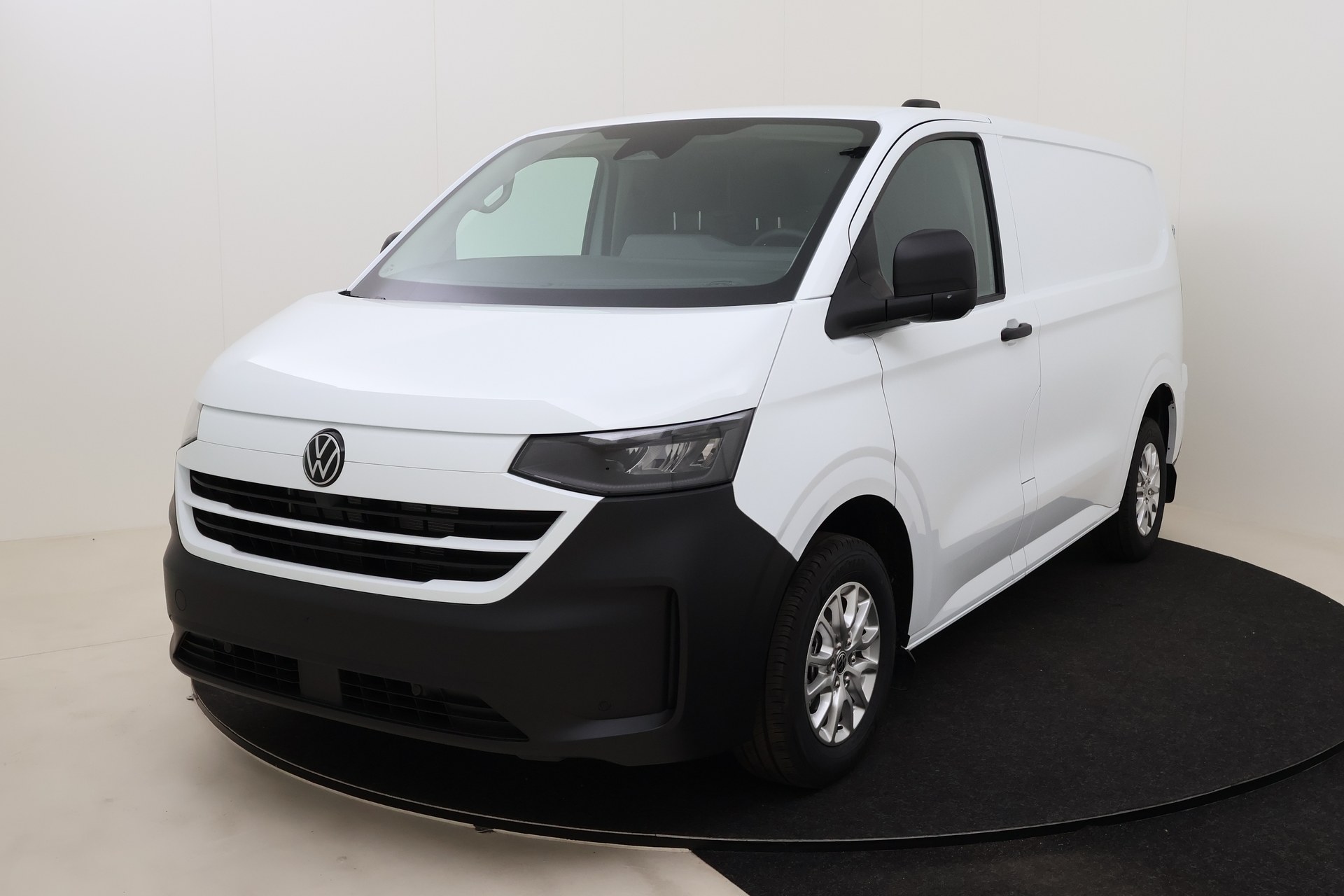Volkswagen Transporter T7 Fourgon 3100 mm 2.0 TDI 150 hp Aut.8