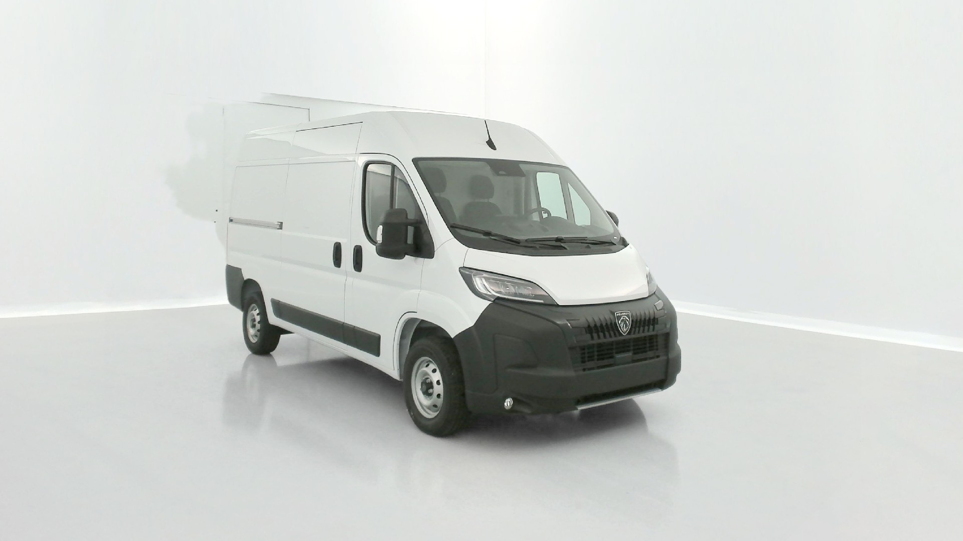 Peugeot Boxer L2H2 3.3 2.2 BlueHDi 140ch