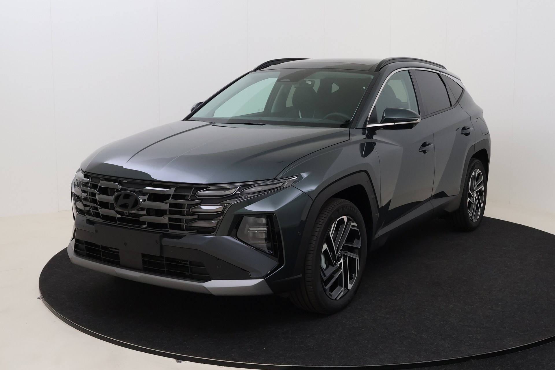 Hyundai Tucson Shine Sensation 1.6 T-GDi PHEV 6AT