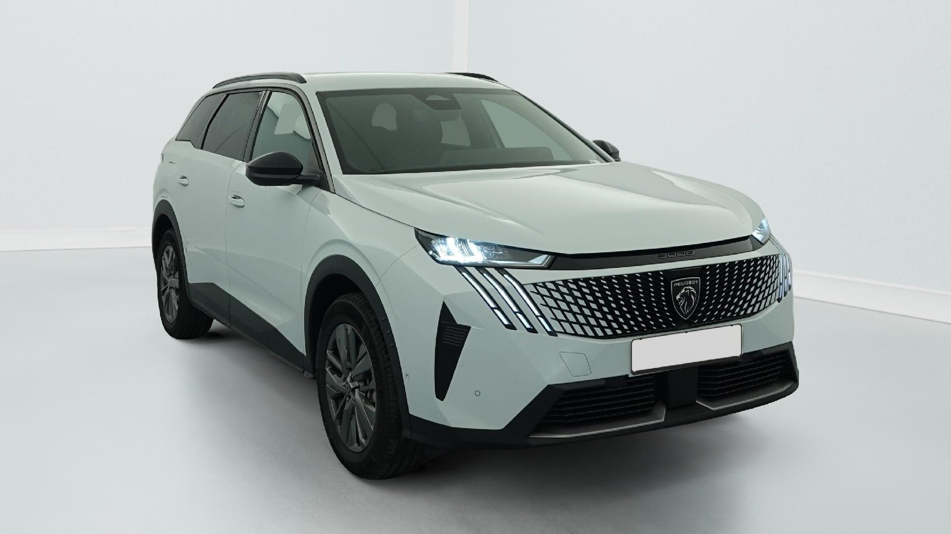 Peugeot 5008 Allure Hybrid 145 ch 1.2 (1199 cm3) E-DCS6