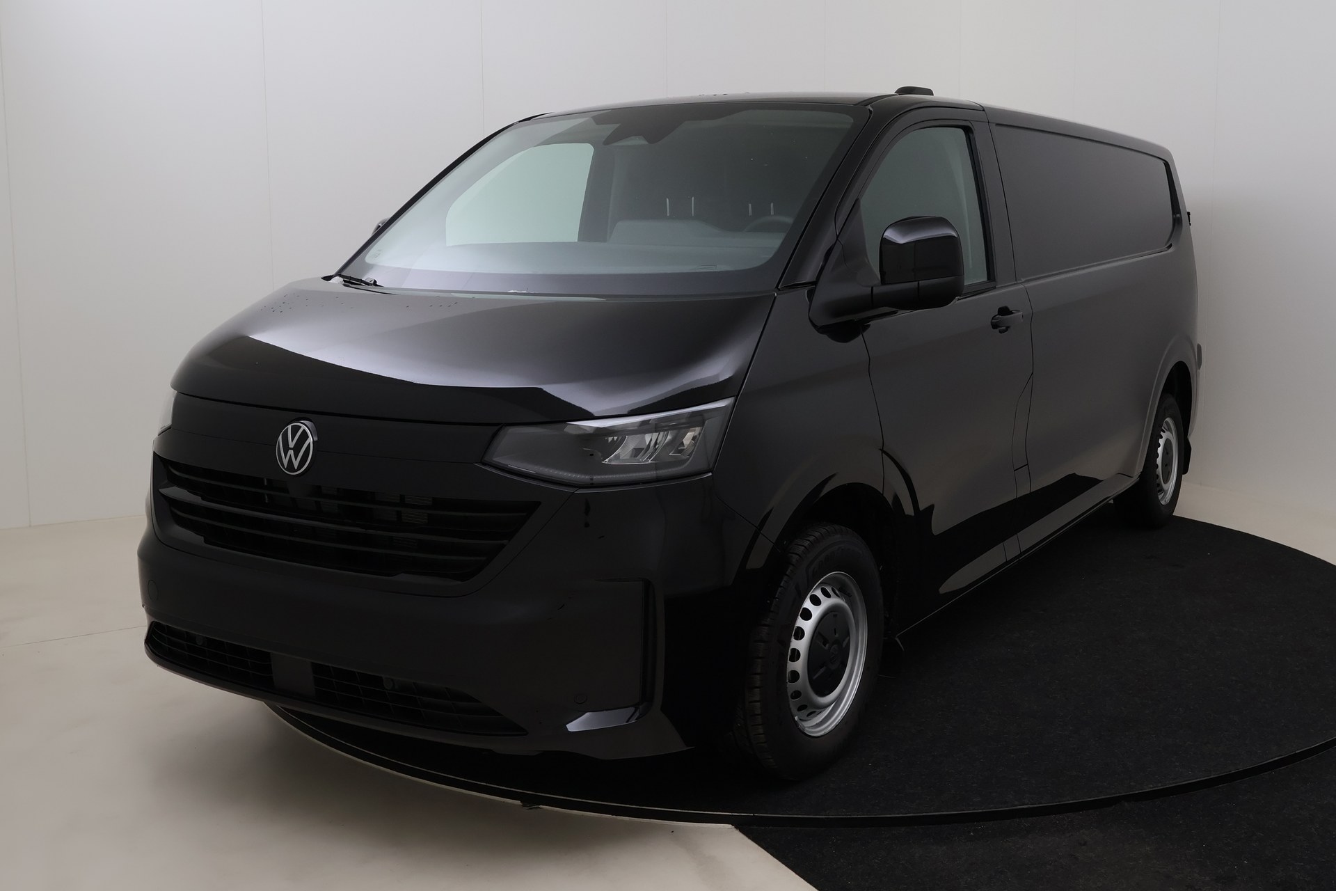 Volkswagen Transporter T7 Fourgon 3500 mm 2,0 TDI 170 hp Aut.