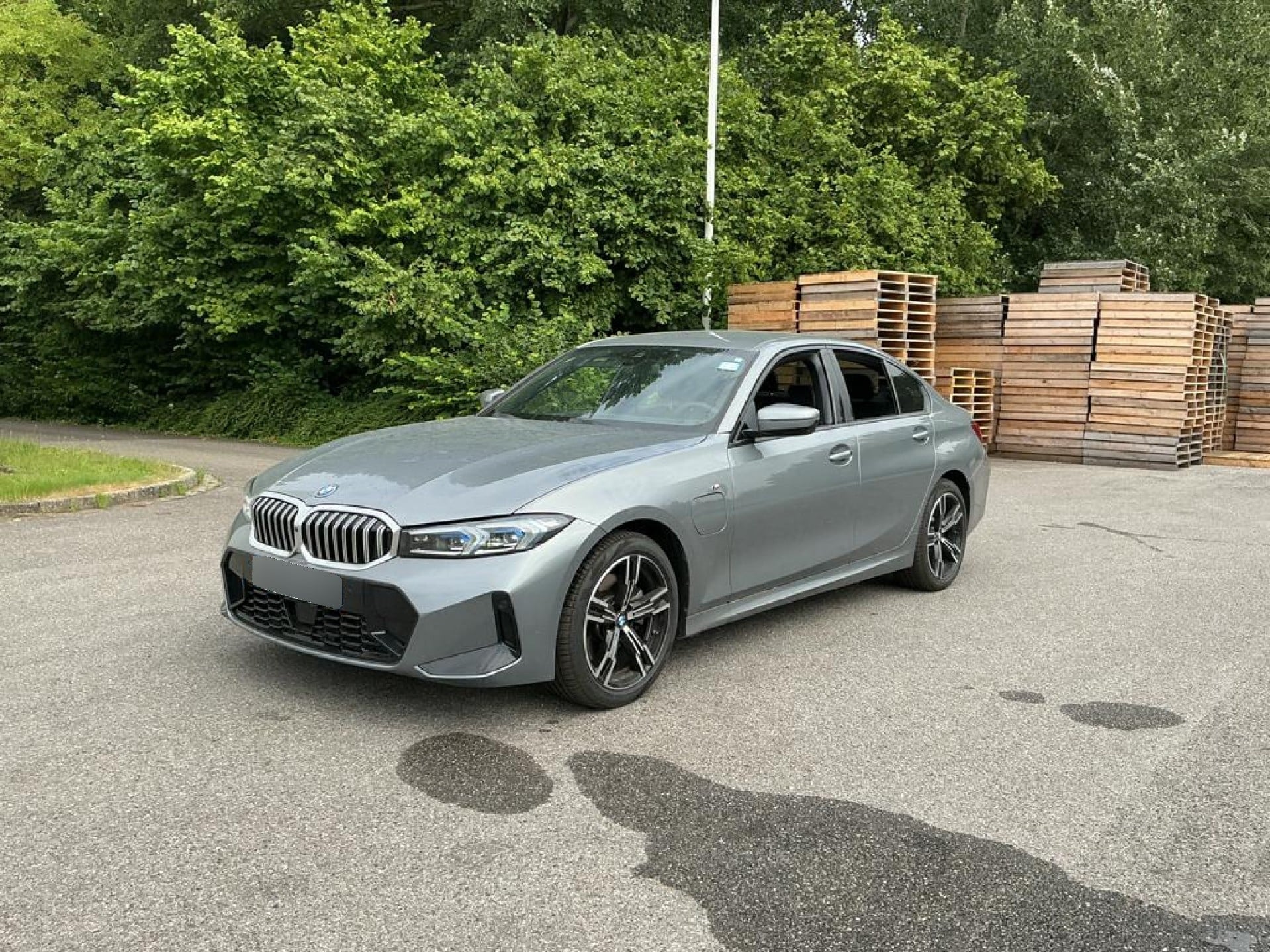BMW 330 3er - 330e xDrive M Sport (EURO 6e) SOH 100% 2.0 Plugin Hybrid (Benzin) 184hp xDrive
