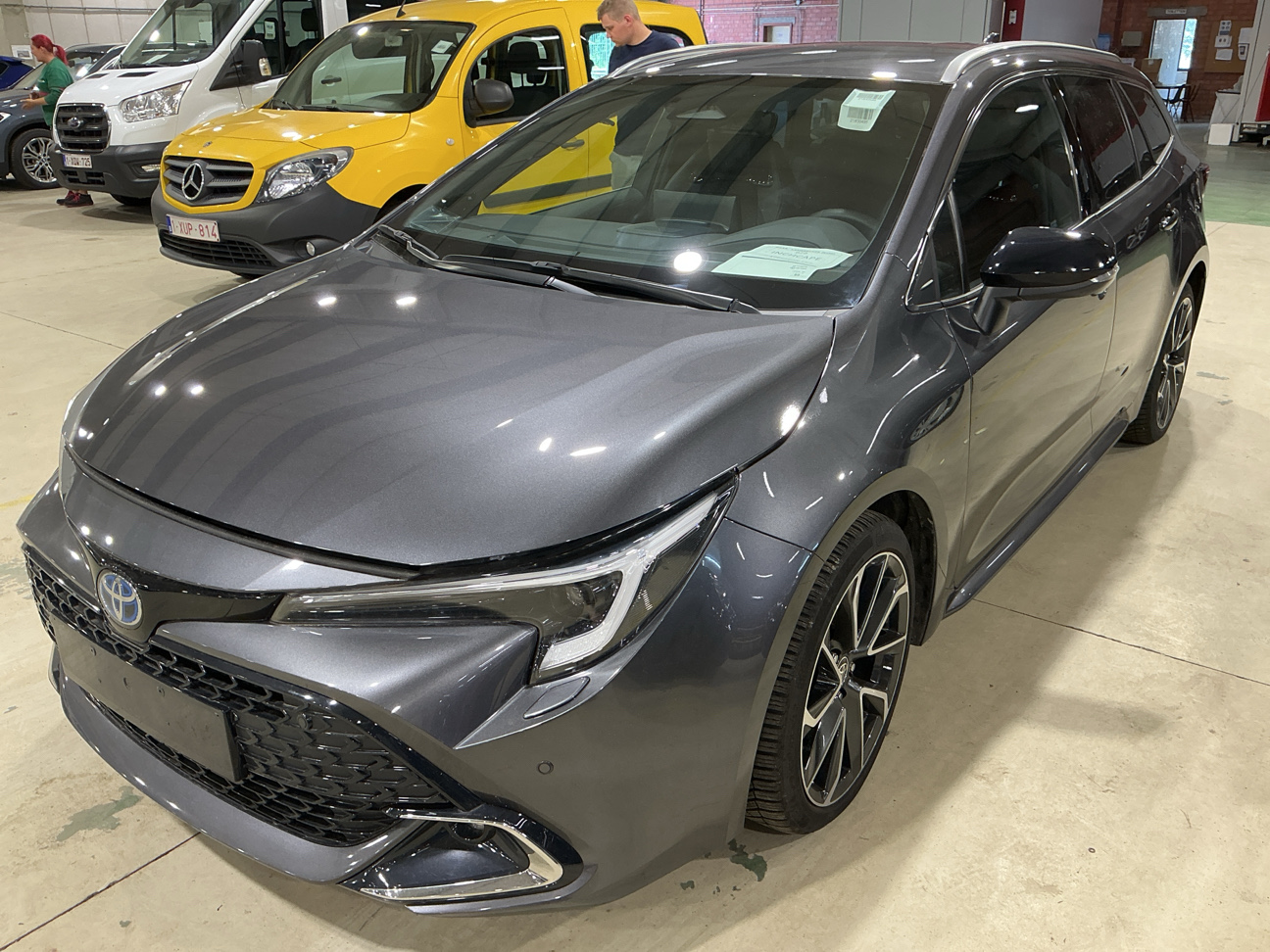 Toyota Corolla SUV 1.8 Hybrid TS Premium