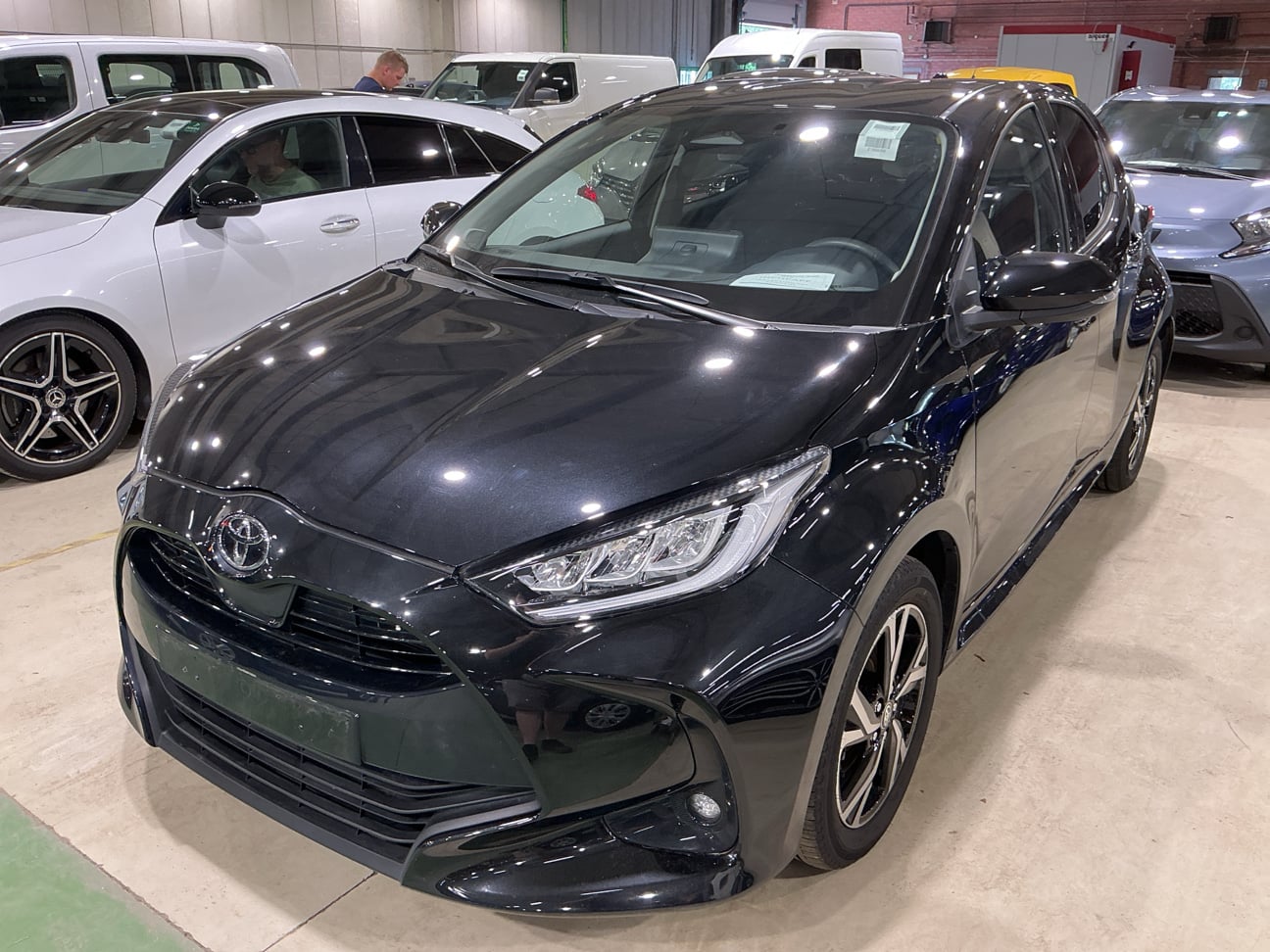 Toyota Yaris 4/5-Doors 1.5 TNGA HEV Iconic