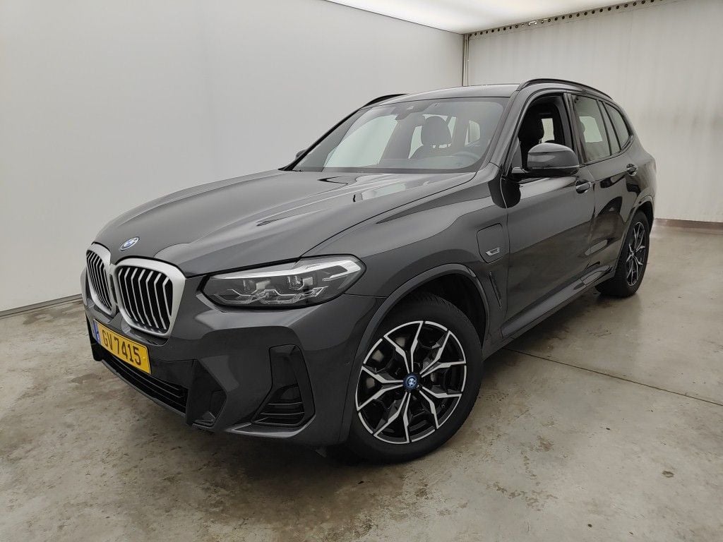 BMW X3 - 2022 xDrive30e 184hp PHEV 5d Sport auto