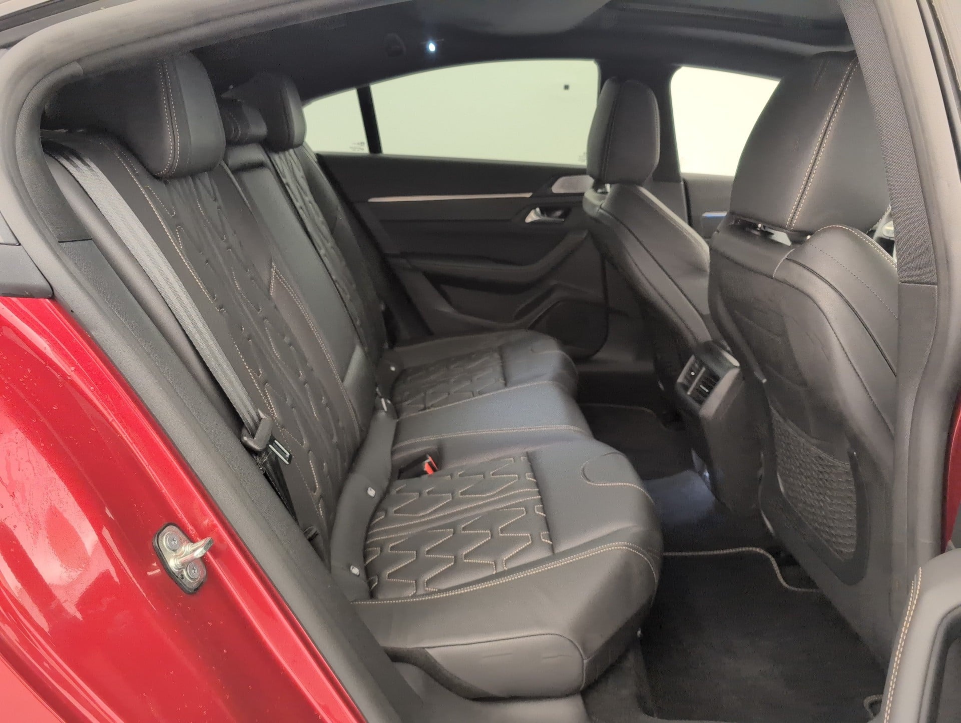 Peugeot 508 GT Hybrid 225 e-EAT8