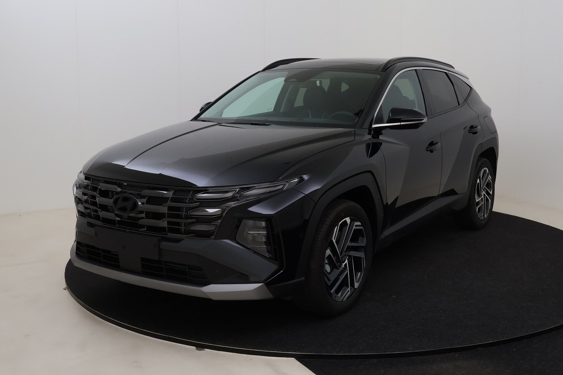 Hyundai Tucson Shine Sensation 1.6 T-GDi HEV 239 hp 6AT