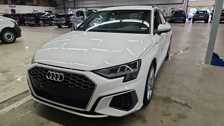 Audi A3 30 TFSI S tronic S line Sportback