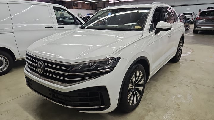Volkswagen Touareg 3.0 V6 eHybrid 4MOTION Tiptr. Elegance
