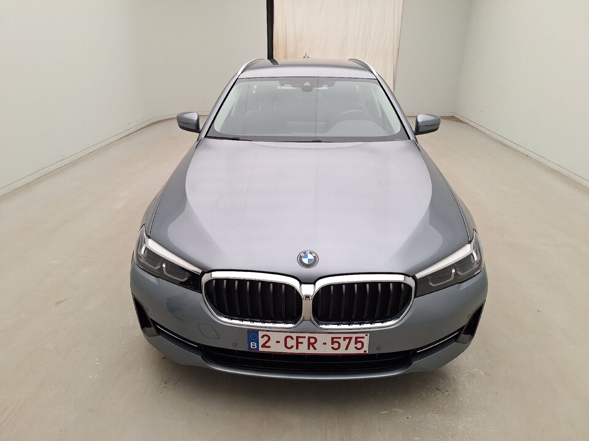 BMW, 5-serie touring '17, BMW 5 Reeks Touring 518d Aut. (100 kW) Business Ed