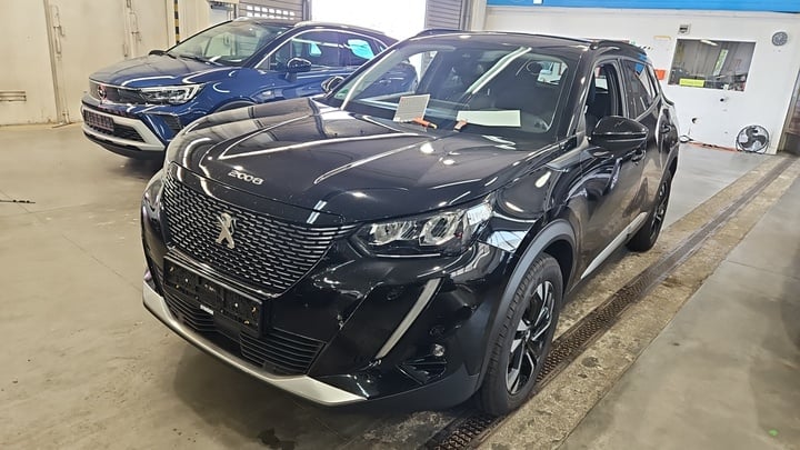 Peugeot 2008 BlueHDi 130 EAT8 Allure Pack