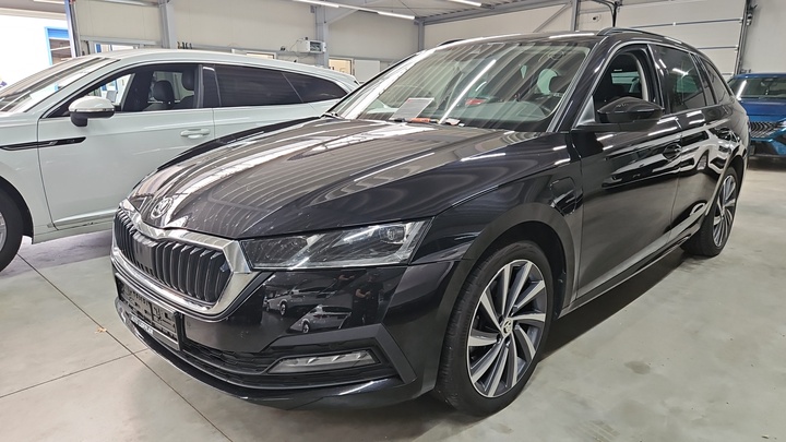 Skoda Octavia 1.4 TSI iV DSG CLEVER COMBI