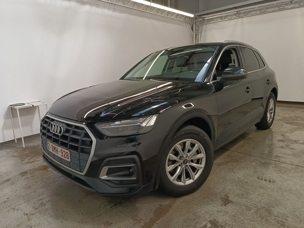 Audi Q5 Business Edition 30 TDI S tronic 5d