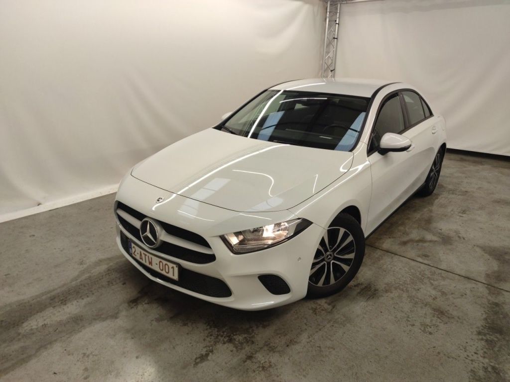 Mercedes-Benz A-Klasse Limousine A 200d Business Solution Limited 4d