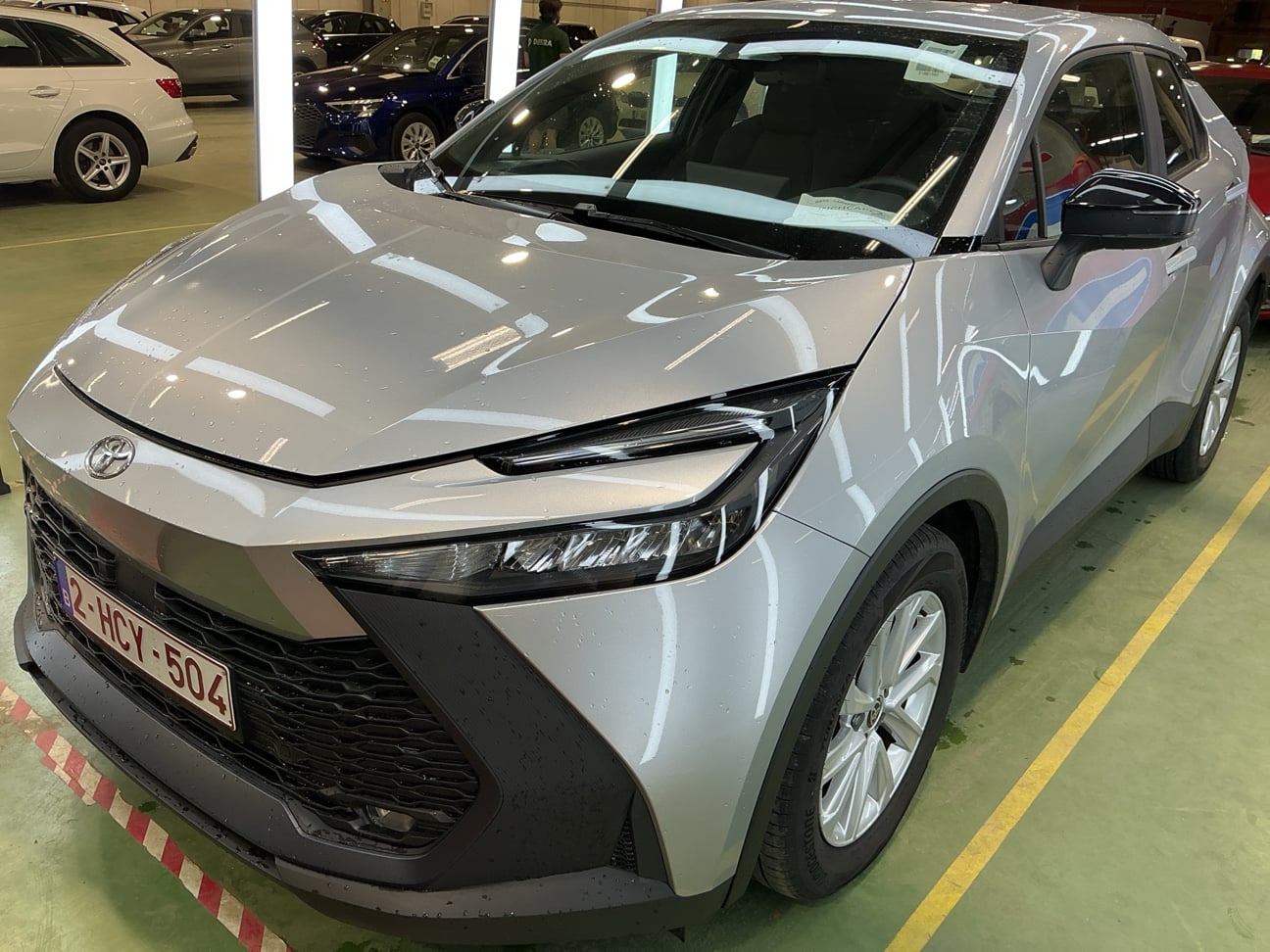 Toyota C-HR SUV 1.8L Hybrid Dynamic
