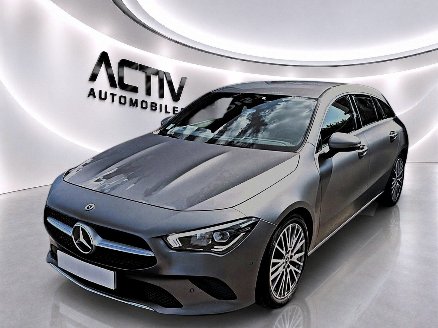 Mercedes-Benz CLA Business Line 180 136 7G-DCT