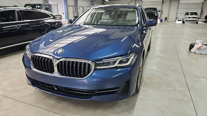 BMW 5er-Reihe 530e xDrive Touring A