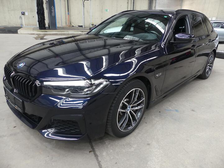 BMW 5er-Reihe 530e Touring A