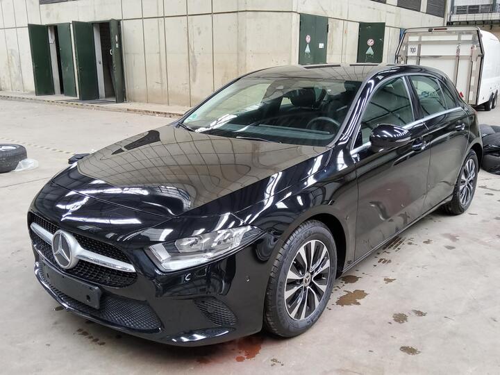 Mercedes-Benz A-Klasse A 180 d