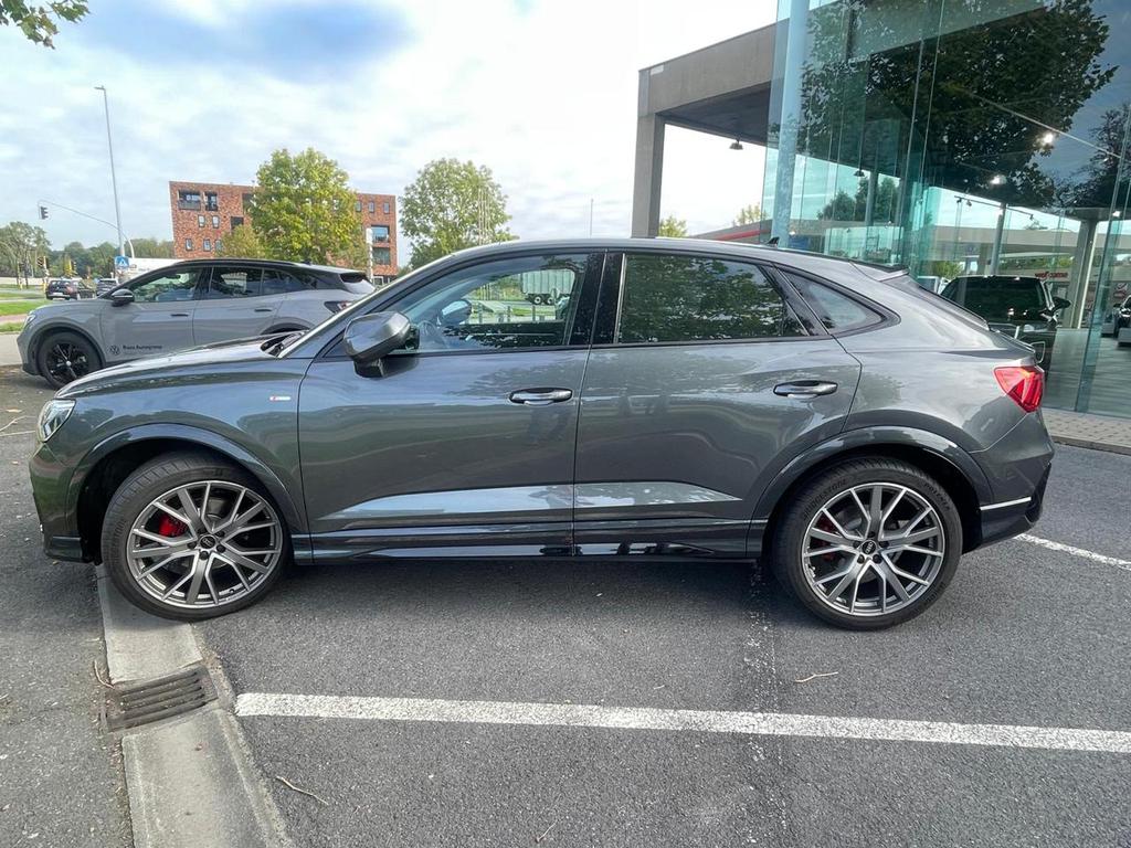 AUDI Q3 Sportback 35 TFSI Business Edition S line S tronic