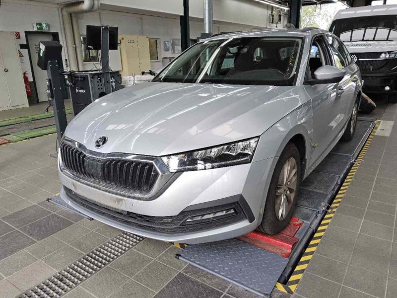 Skoda Octavia Combi (NX5)(01.2020->) DE - Kb5 2.0 TDI DPF EU6d, Ambition, 2020 - 2023