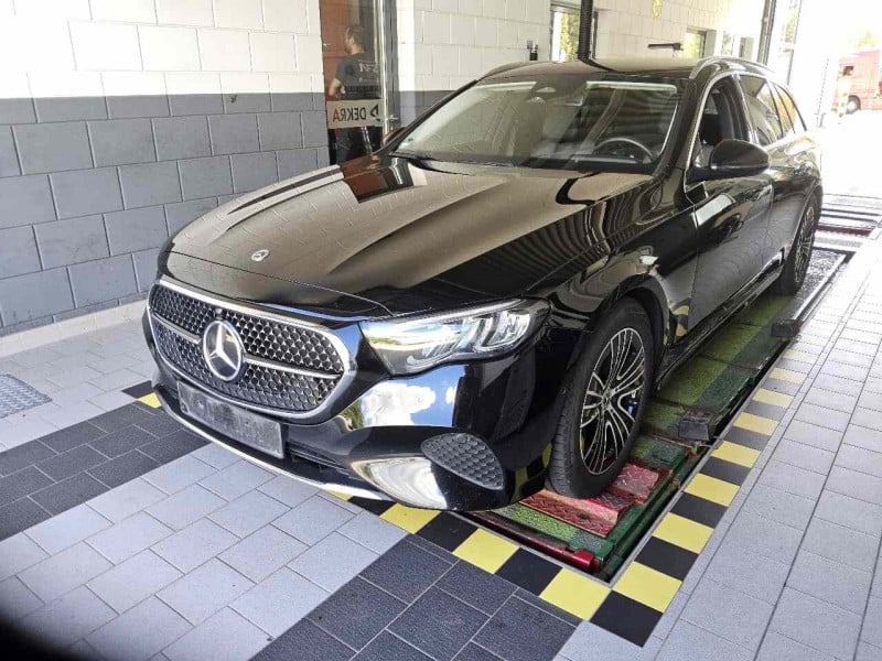 Mercedes-Benz E T-Modell (BM 214)(06.2023->) DE - Kb5 E 220 d EU6d, Avantgarde Advanced, 2023 - 2024