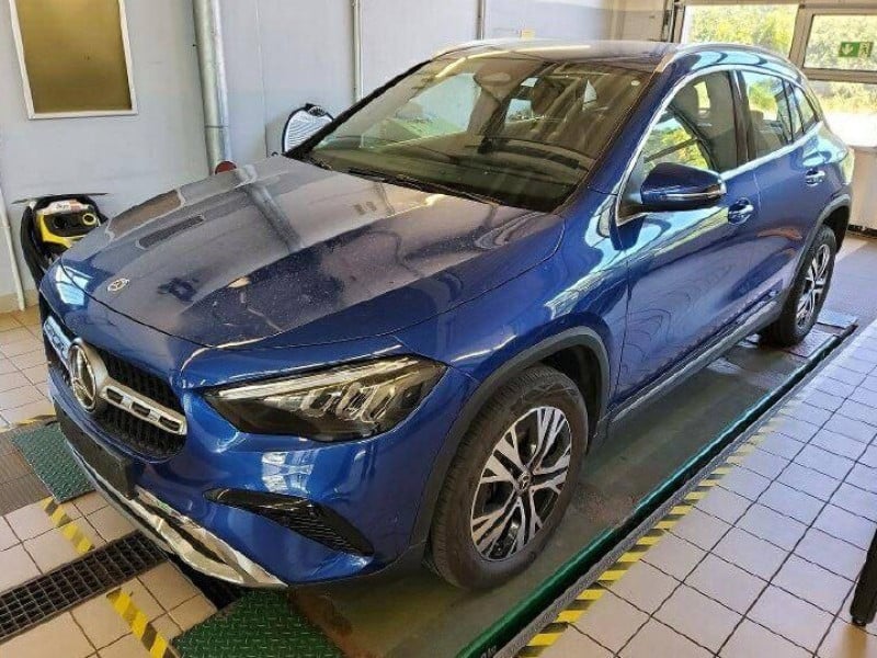 Mercedes-Benz GLA (BM 247)(02.2020->) DE - SUV5 GLA 250 EU6d, 4Matic Progressive, (Facelift) 2023 - 2024