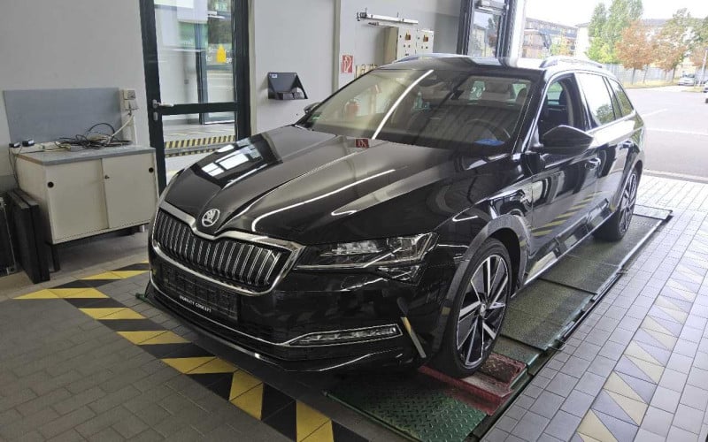 Skoda Superb Combi (3V5)(06.2015->) DE - Kb5 1.4 TSI Hybrid EU6d, L&K iV, (Facelift) 2019 - 2022