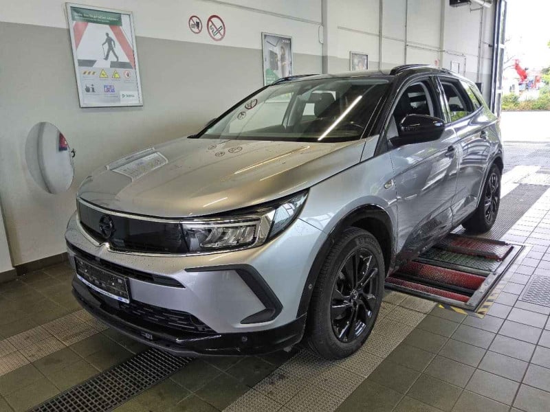 Opel Grandland (X)(2017->) DE - SUV5 1.2 Turbo EU6d, GS Line, (Facelift) 2021 - 2022