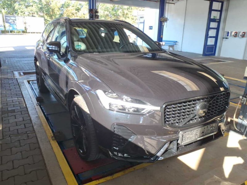 Volvo XC60 (03.2017->) DE - SUV5 B5 (Benzin) AWD EU6d, Plus Black Edition Mild-Hybrid, (Facelift) 2023