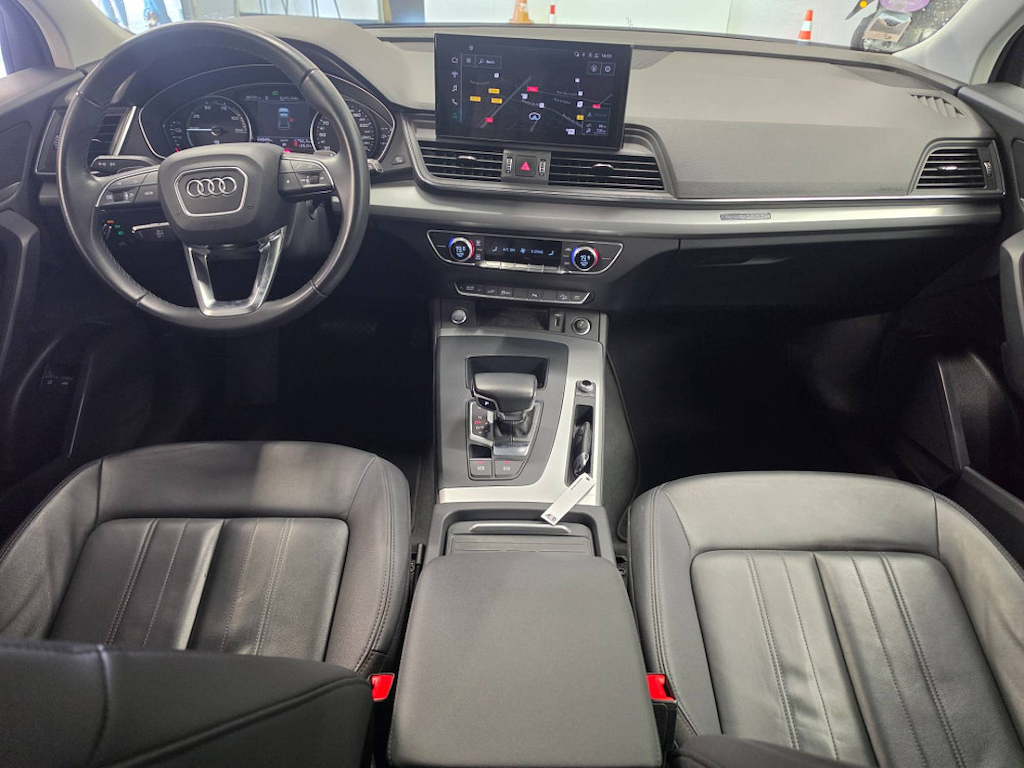 AUDI Q5 Q5 50 TFSI e 299ch Business Executive quattro S tronic 7