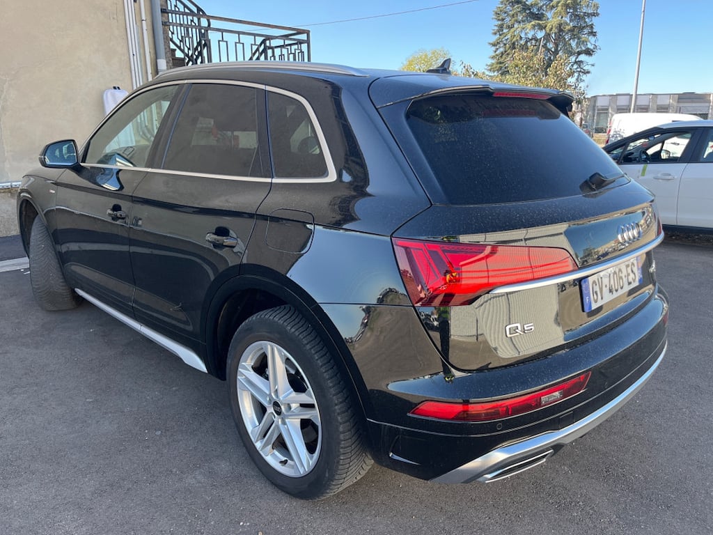 AUDI Q5 Q5 50 TFSI e 299ch S line quattro S tronic 7