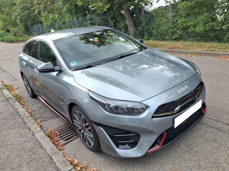 Kia ProCeed