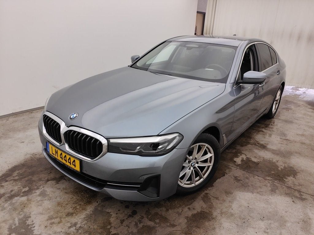 BMW 5 DIESEL - 2020 520 dA 190hp MHD 4d