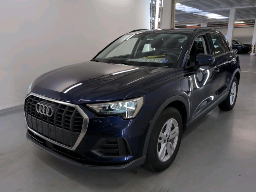 AUDI Q3 1.4 45 TFSI E S TRONIC