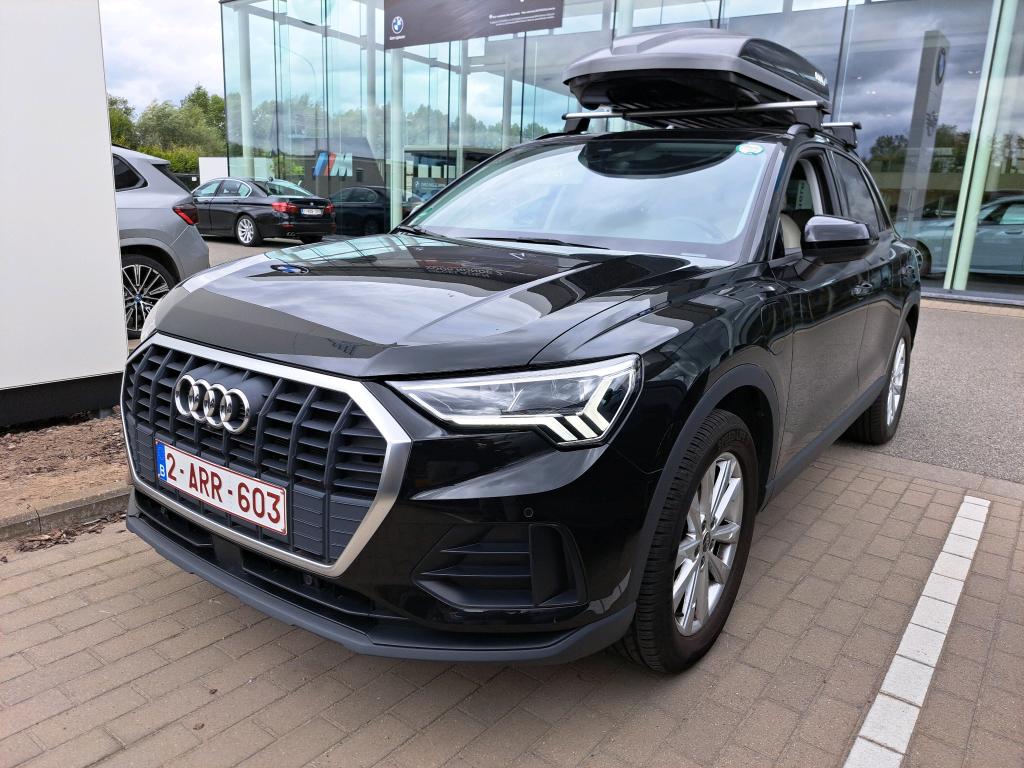 AUDI - AUD Q3 45 TFSI e 245PK S-Tronic Pack Platinum With Heated Seats & LED & APS Front & Rear & Surround Cameras & Pano Roof * HYBRID *