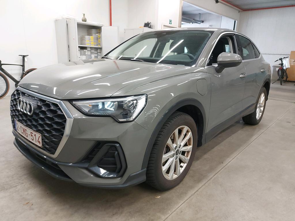 AUDI - AUD Q3 SB 45 TFSI e 245PK S-Tronic Pack Business Plus * HYBRID *