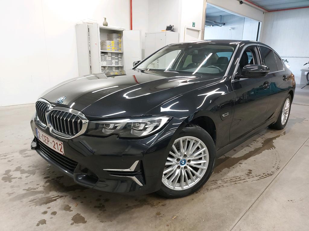 BMW - BMW 3 BERLINE 320e 204PK Luxury Business Edition Pack Business Plus With Heated Seats & Comfort * HYBRID *