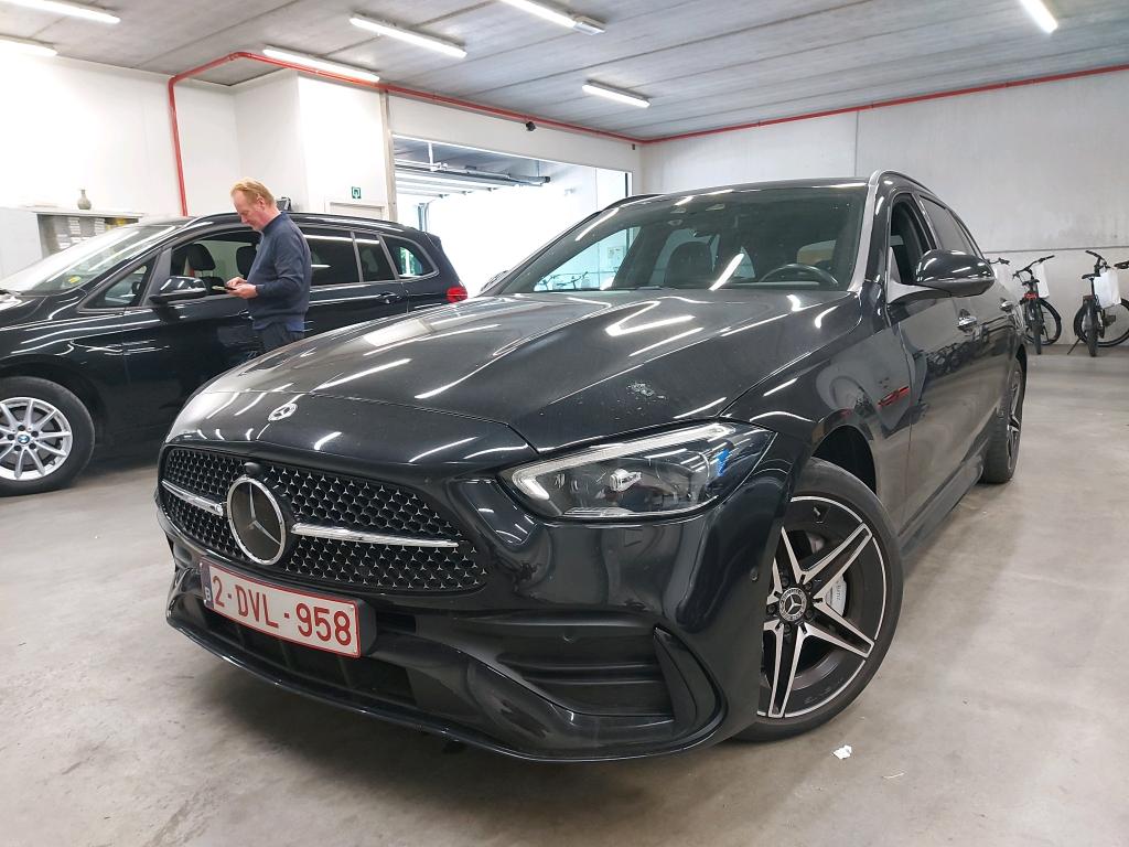 MERCEDES - MER C BREAK 300 e 313PK AMG Line With Climatic & Navigation & Heated & Electric Mem Sport Seats & Cruise Control & Pano Roof & Foldable Trailer Hook * HYBRID *