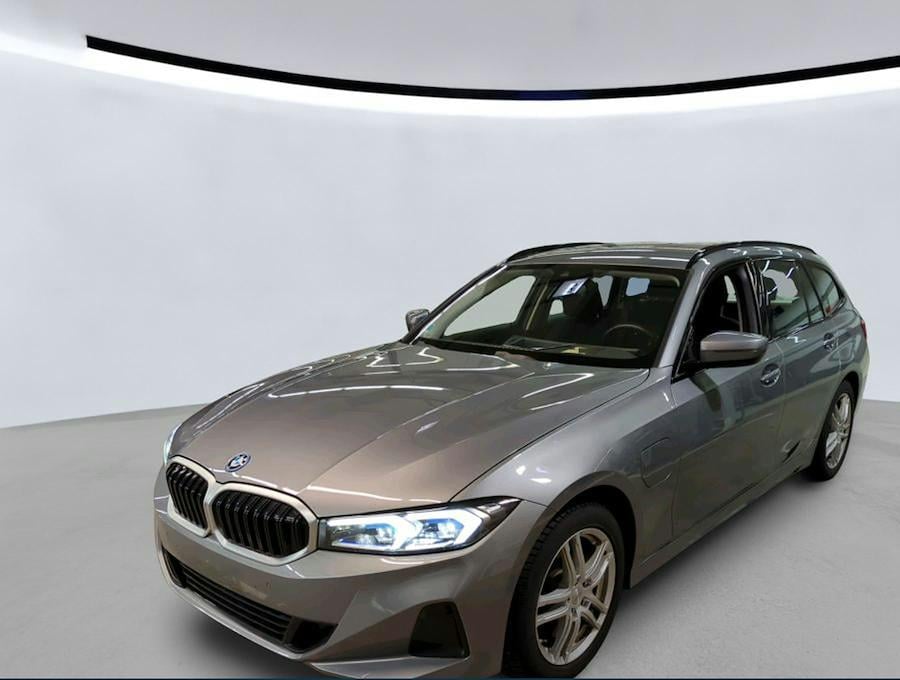 BMW 3er BMW 320e Touring xDrive Aut.