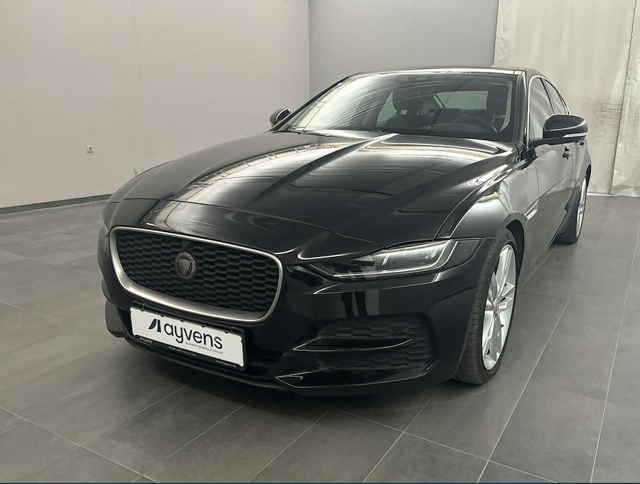 JAGUAR XE JAGUAR XE D180 Aut. HSE Limousine, 4-türig, Automatik, 8-Gang