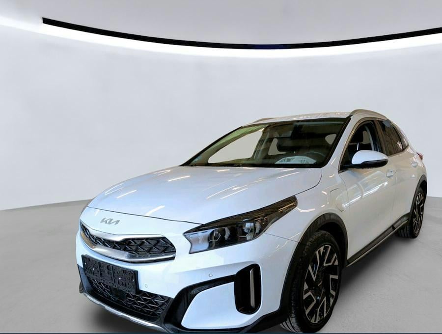 KIA XCeed KIA XCeed 1.6 GDI DCT6 OPF Plug-in-Hybrid Platinum Edition Geschlossen, 5-türig, Automatik, 6-Gang