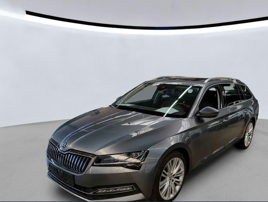 SKODA Superb SKODA Superb Combi 2.0 TDI 4x4 DSG Style