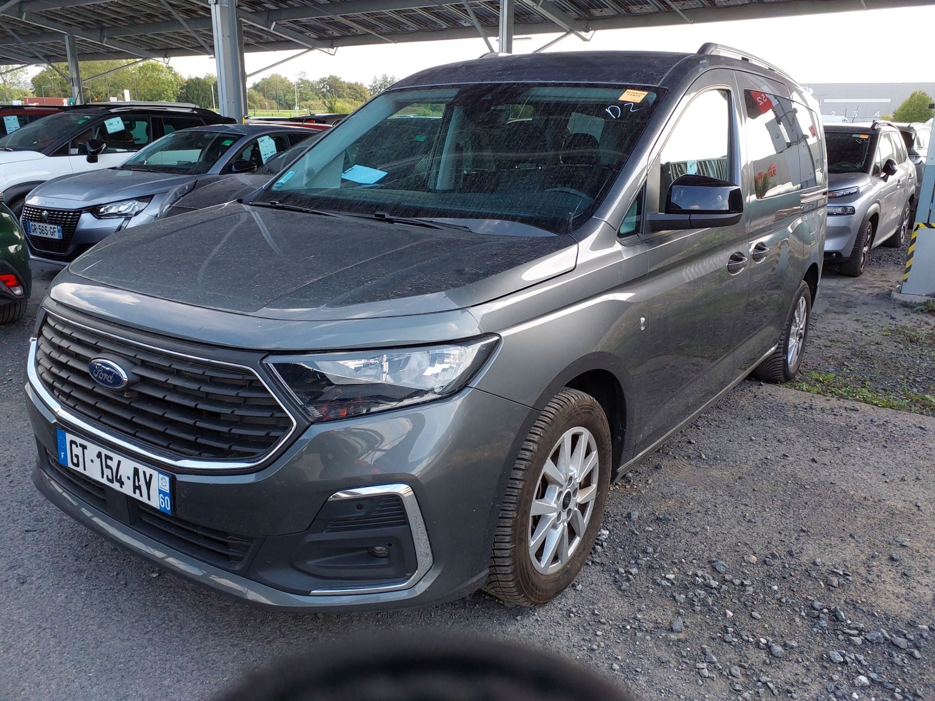FORD Grand FORD Grand Tourneo 2,0 ECOBLUE 102 CV BVM TITANIUM Titanium