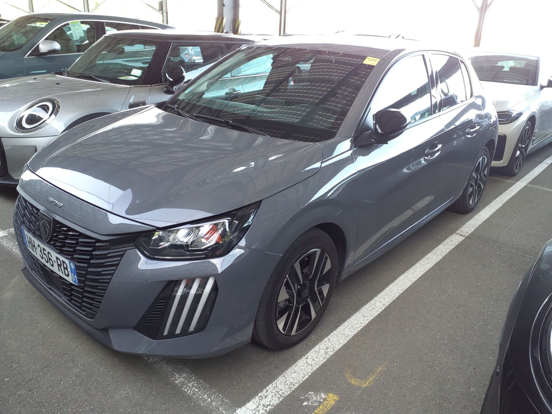 PEUGEOT 208 PEUGEOT 208 Allure Hybrid 110 ch e-DCS6 + pack access