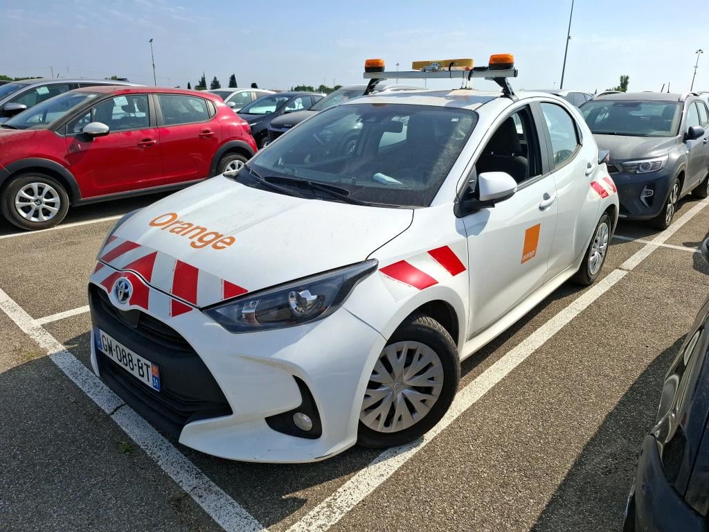 TOYOTA YARIS HYBRID Yaris Affaires 116h Dynamic Business Affaire